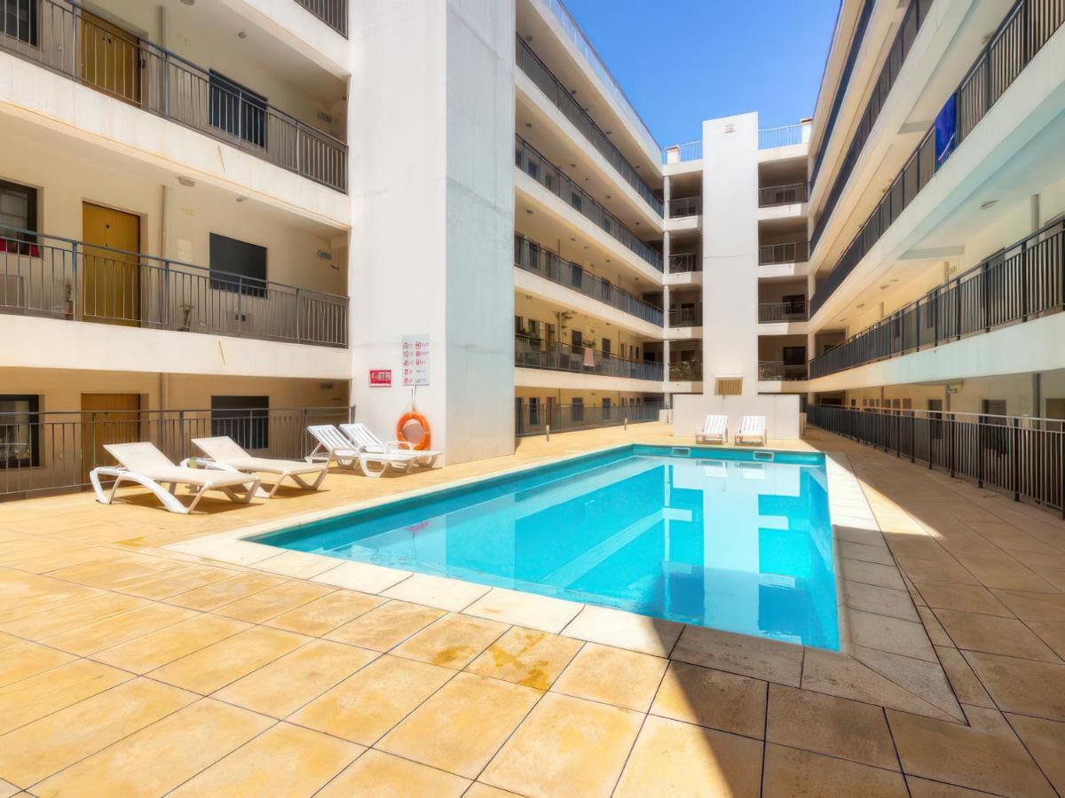 Spacious Terrace, Swimming Pool, Private Parking Ольян Экстерьер фото